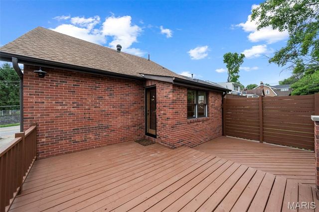 9715 Big Bend Boulevard, St Louis, MO 63122