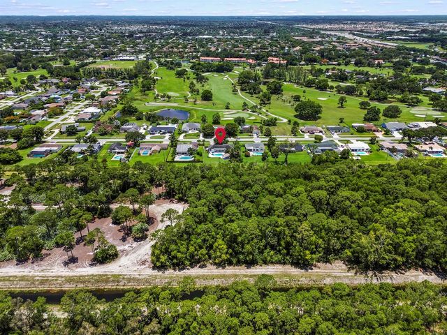7635 Oakmont Drive, Lake Worth, FL 33467