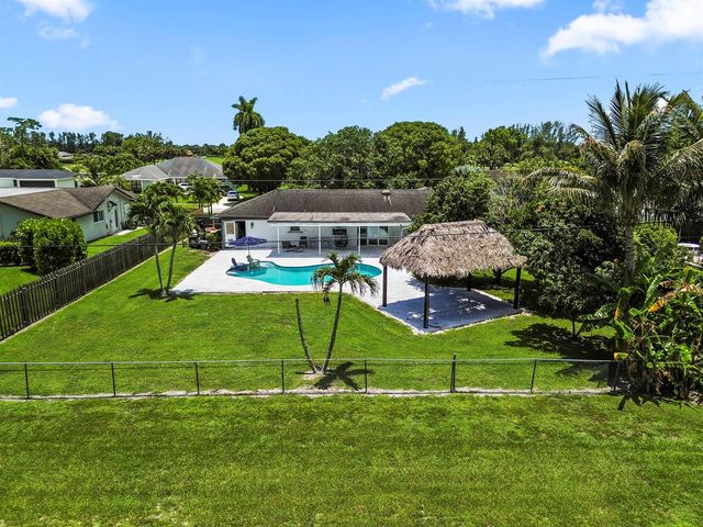 7635 Oakmont Drive, Lake Worth, FL 33467