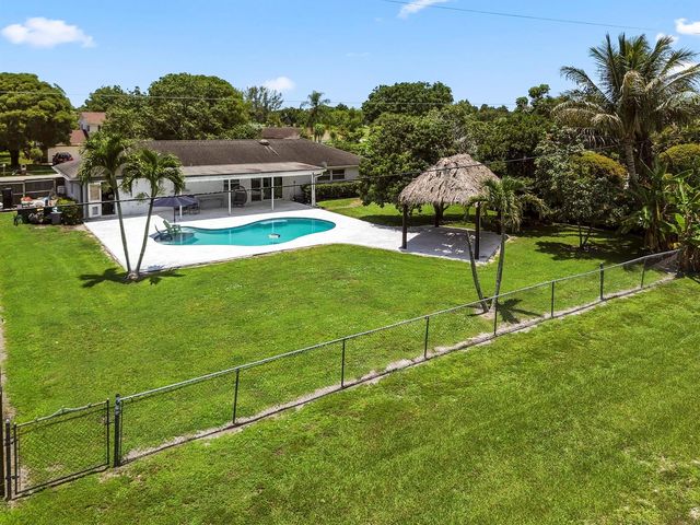 7635 Oakmont Drive, Lake Worth, FL 33467