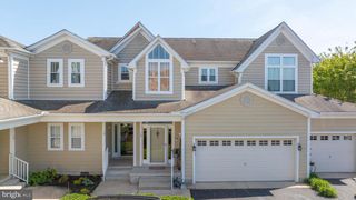 12 KINGSTON TER #203C, Milford, DE 19963
