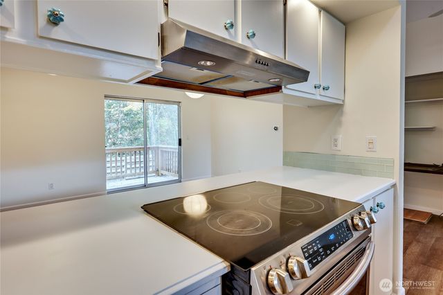 8971 Watson Place NE, Bremerton, WA 98311