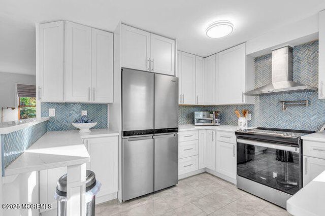 58 Flipper Avenue, Manahawkin, NJ 08050