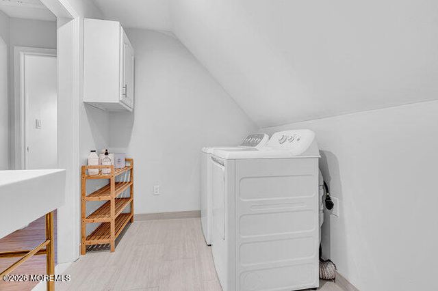 58 Flipper Avenue, Manahawkin, NJ 08050