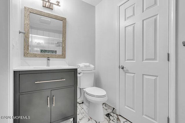 58 Flipper Avenue, Manahawkin, NJ 08050