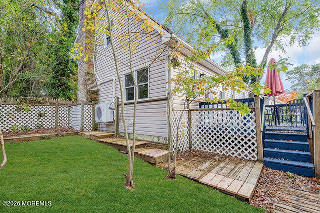 58 Flipper Avenue, Manahawkin, NJ 08050