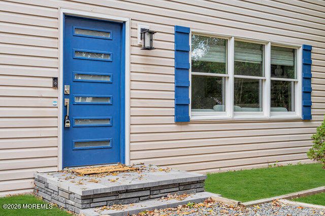 58 Flipper Avenue, Manahawkin, NJ 08050