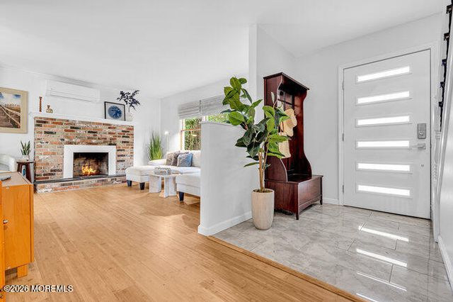 58 Flipper Avenue, Manahawkin, NJ 08050