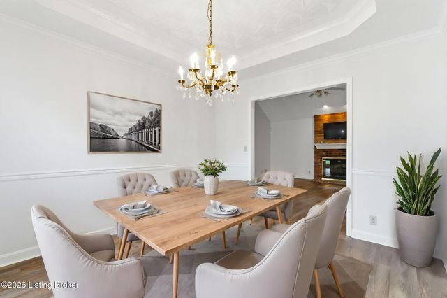 9411 Stonelanding Pl, Louisville, KY 40272