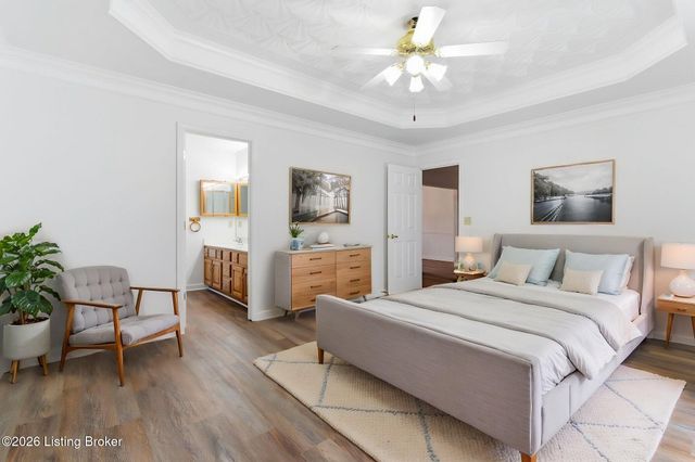 9411 Stonelanding Pl, Louisville, KY 40272