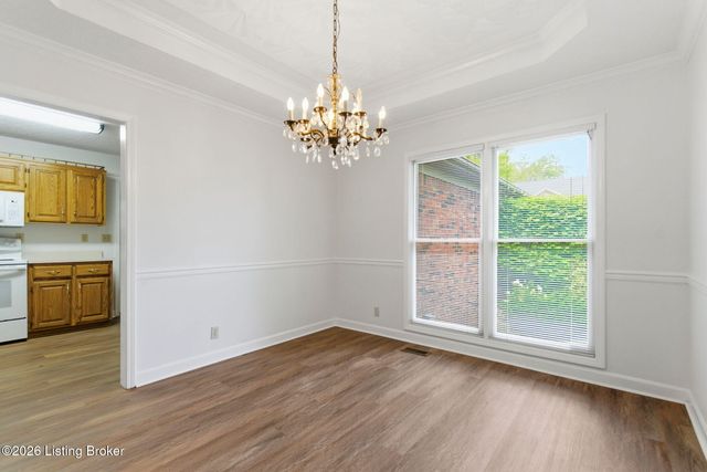 9411 Stonelanding Pl, Louisville, KY 40272