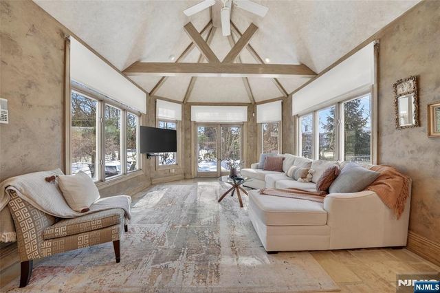 505 Ivy Lane, Wyckoff, NJ 07481