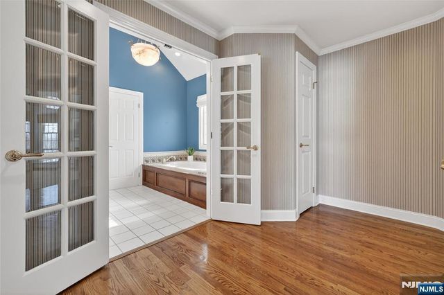 505 Ivy Lane, Wyckoff, NJ 07481