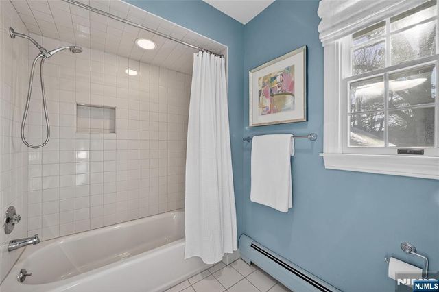 505 Ivy Lane, Wyckoff, NJ 07481