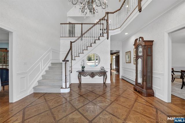 505 Ivy Lane, Wyckoff, NJ 07481