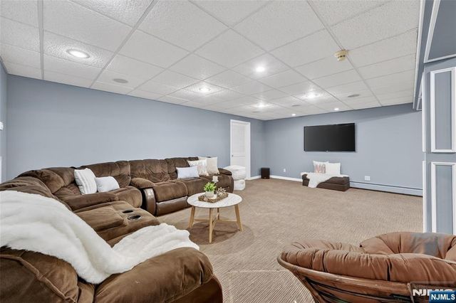 505 Ivy Lane, Wyckoff, NJ 07481