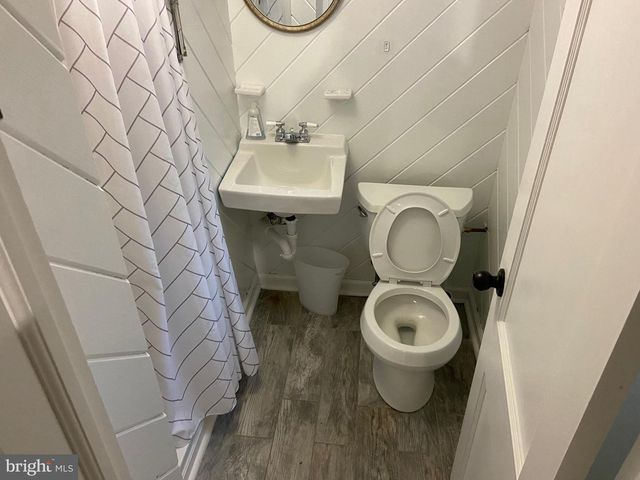 5900 OSCEOLA RD, Bethesda, MD 20816
