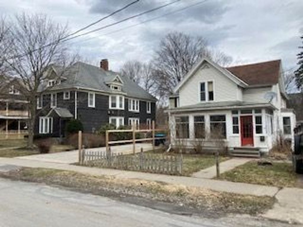 23 Grand Street, Oneonta, NY 13820