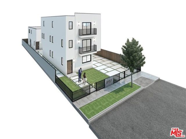 2637 S Longwood Avenue, Los Angeles, CA 90016