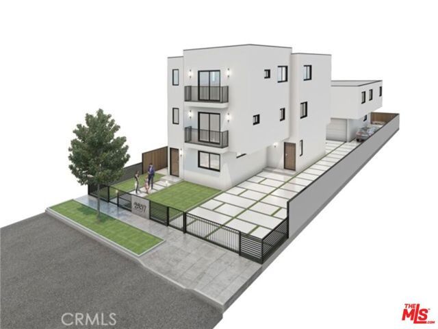 2637 S Longwood Avenue, Los Angeles, CA 90016