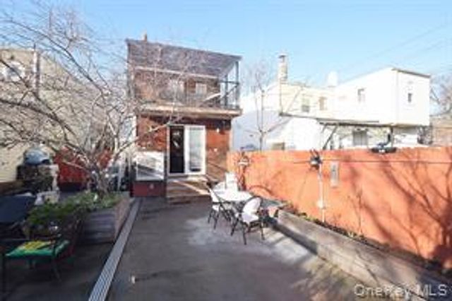 153-54 Foch Boulevard, Jamaica, NY 11434