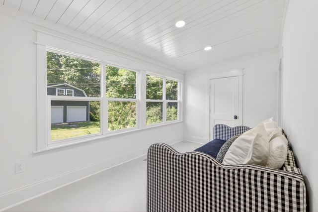 1455 Mapleash Ave, Columbia, TN 38401