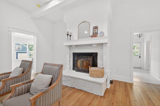 1455 Mapleash Ave, Columbia, TN 38401