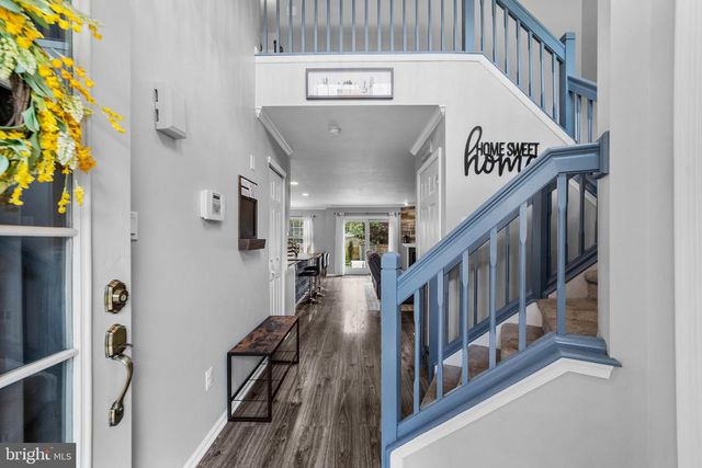 56 SMOKEY RUN DR, Berlin, NJ 08009
