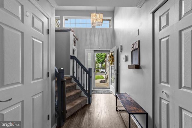 56 SMOKEY RUN DR, Berlin, NJ 08009