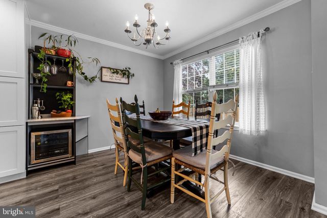 56 SMOKEY RUN DR, Berlin, NJ 08009