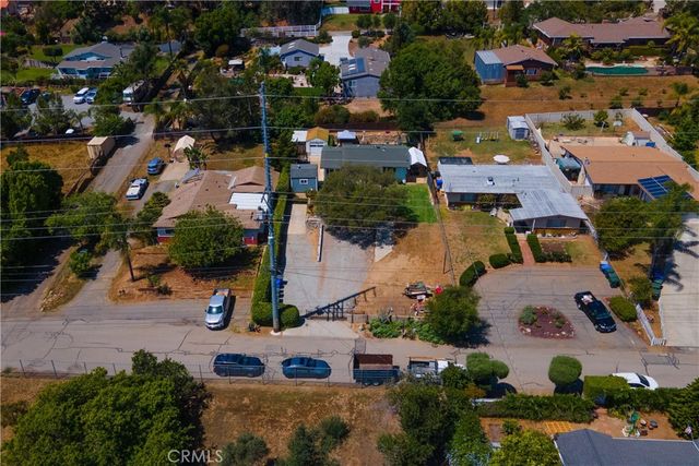 155 Barhaven Lane, Fallbrook, CA 92028