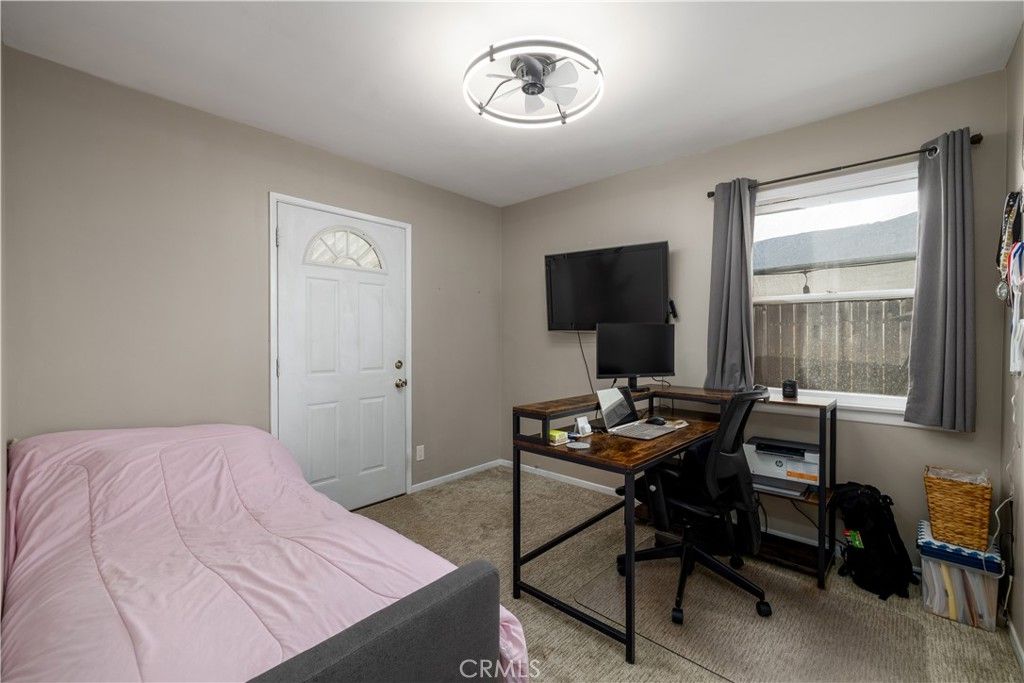 Image 20 of property listing at 155 Barhaven Lane, Fallbrook, CA 92028