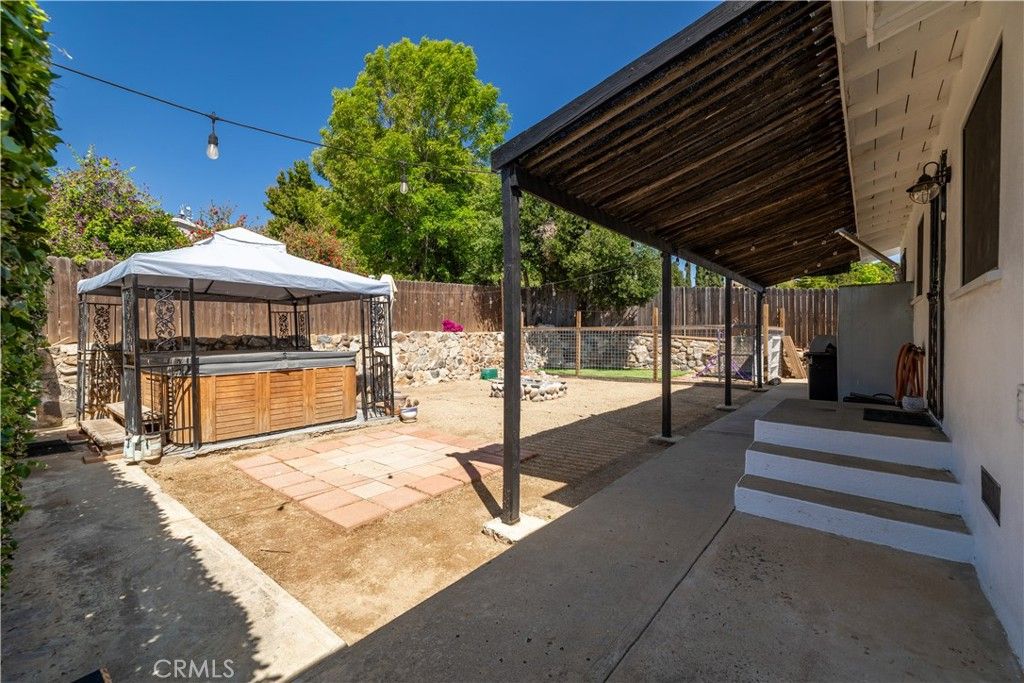 Image 22 of property listing at 155 Barhaven Lane, Fallbrook, CA 92028