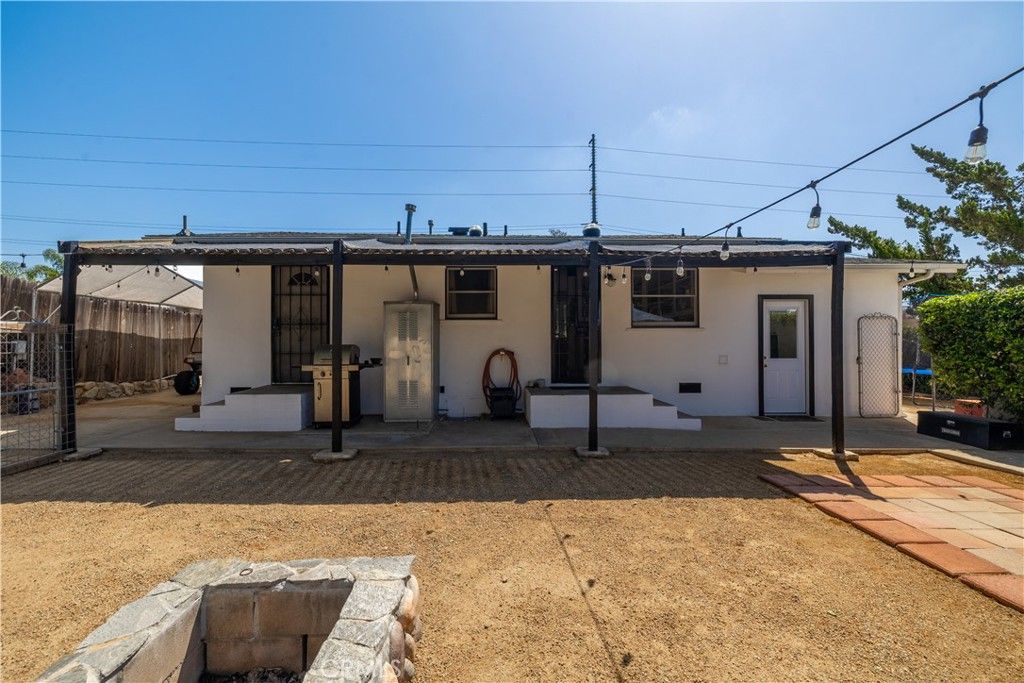 Image 26 of property listing at 155 Barhaven Lane, Fallbrook, CA 92028