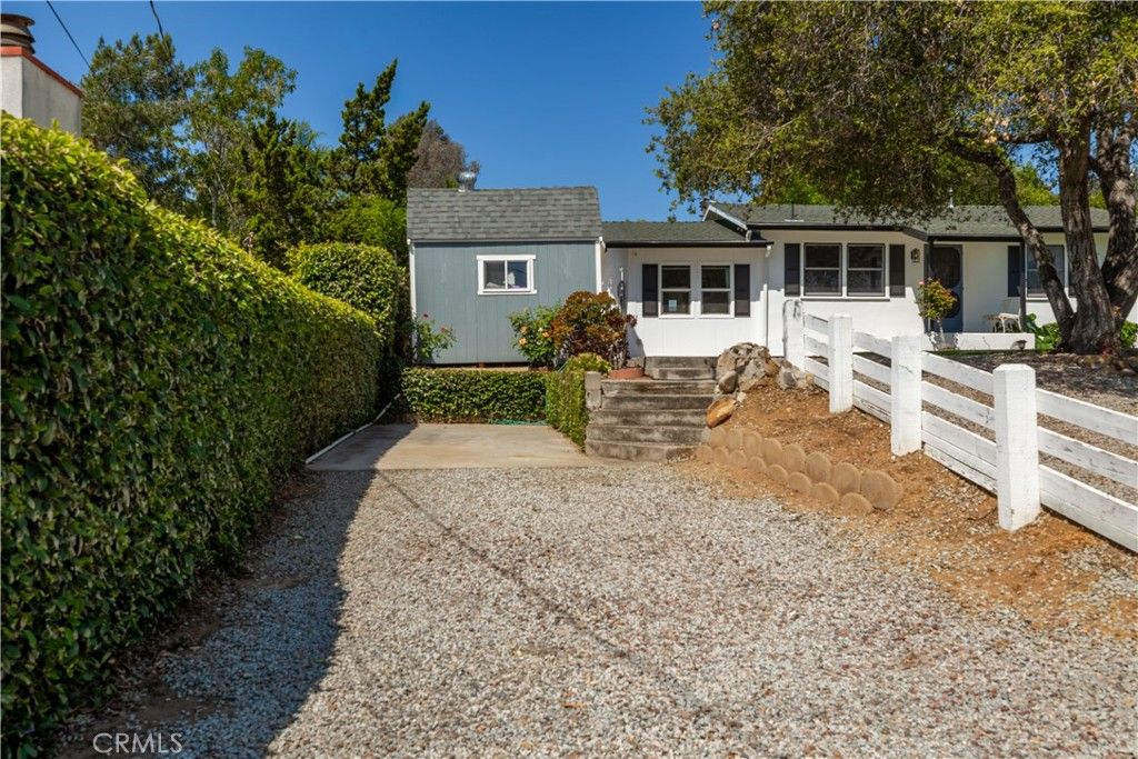 Image 34 of property listing at 155 Barhaven Lane, Fallbrook, CA 92028