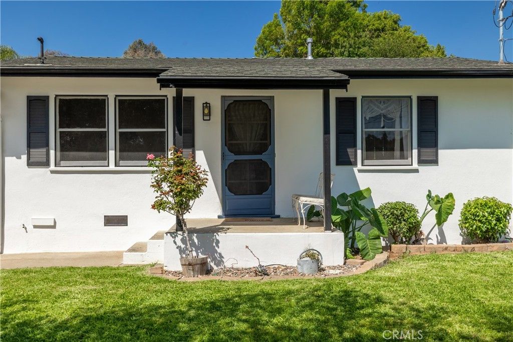 Image 4 of property listing at 155 Barhaven Lane, Fallbrook, CA 92028