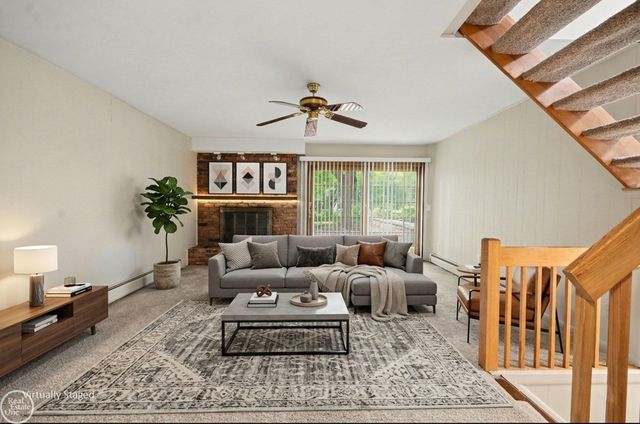 2959 Rambling Way, Bloomfield Hills, MI 48302