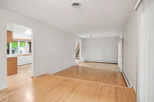 2959 Rambling Way, Bloomfield Hills, MI 48302