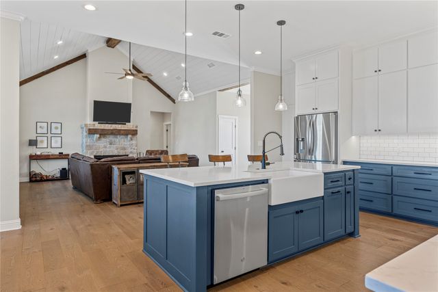 301 Wycliff Drive, Waco, TX 76633