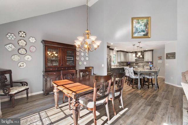 504 PIRATE LANE, Manahawkin, NJ 08050
