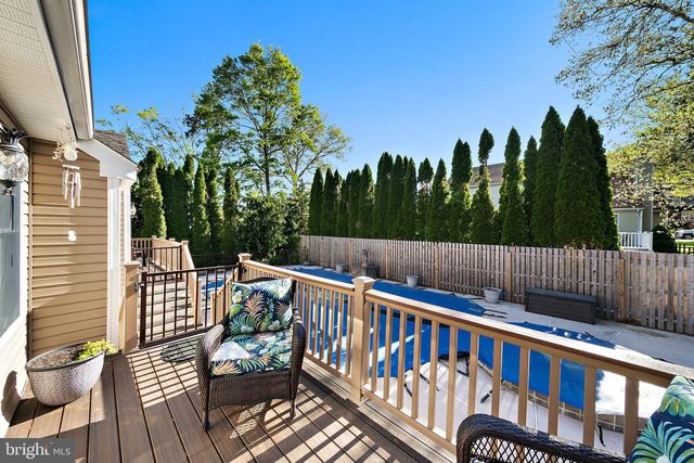 504 PIRATE LANE, Manahawkin, NJ 08050