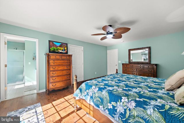 504 PIRATE LANE, Manahawkin, NJ 08050
