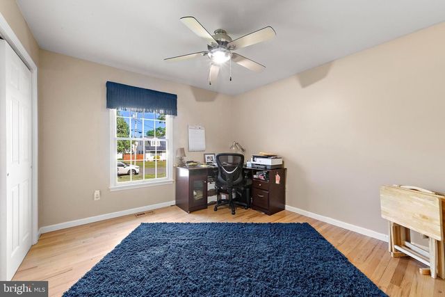 504 PIRATE LANE, Manahawkin, NJ 08050
