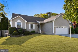 504 PIRATE LANE, Manahawkin, NJ 08050