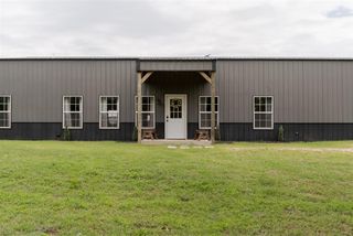 5250 Crystal Lake Drive, Guthrie, OK 73044