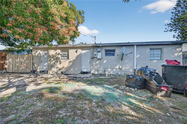 2021 NW 29th Ave, Fort Lauderdale, FL 33311