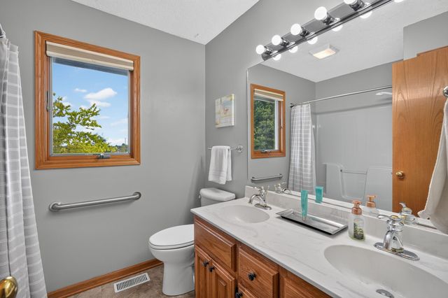 1501 NW Campus Drive, Ankeny, IA 50023
