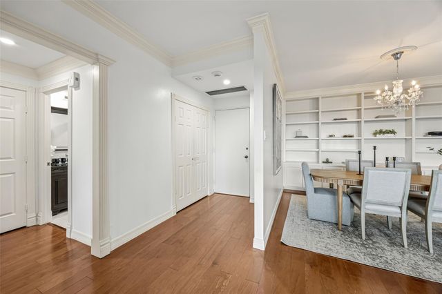 3711 San Felipe Street 6C, Houston, TX 77027