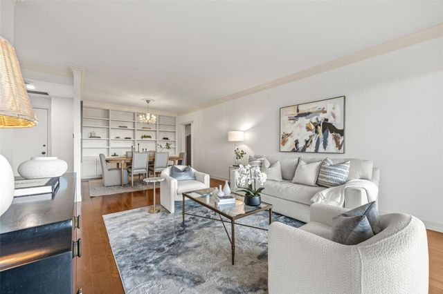 3711 San Felipe Street 6C, Houston, TX 77027