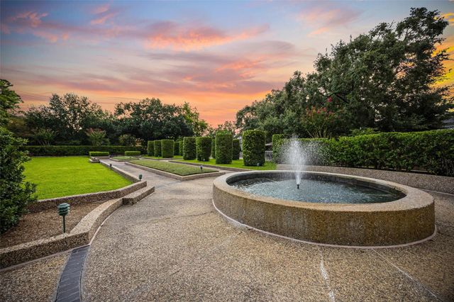 3711 San Felipe Street 6C, Houston, TX 77027